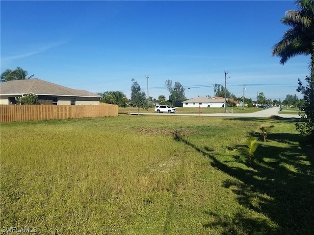 Listing photo 2 for 1700 Beach Pkwy S, Cape Coral FL 33914