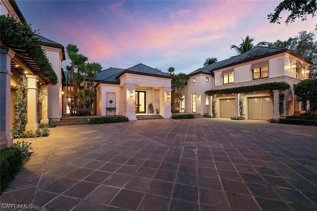 view of front facade with a garage