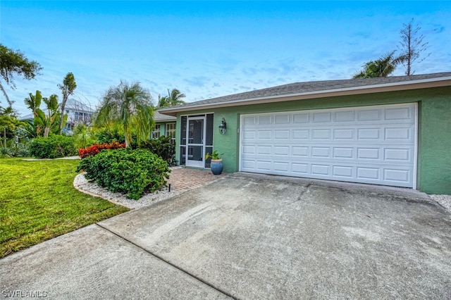 single story home featuring a front yard