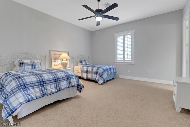 bedroom featuring carpet and ceiling fan