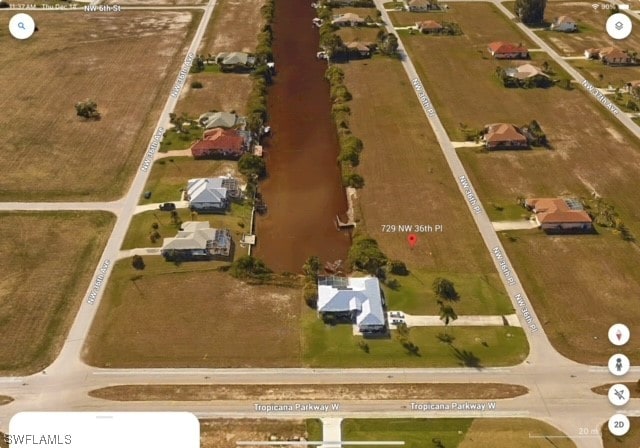 Listing photo 2 for 729 NW 36th Pl, Cape Coral FL 33993