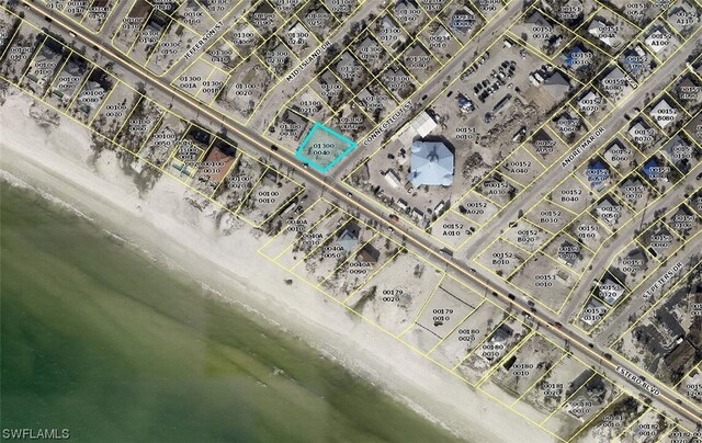 121 Connecticut St, Fort Myers Beach, FL 33931 - photo 34