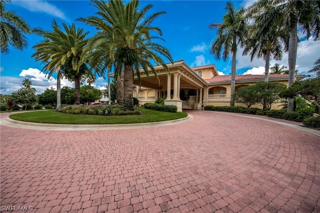 view of mediterranean / spanish home