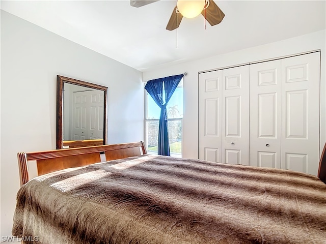 bedroom featuring ceiling fan