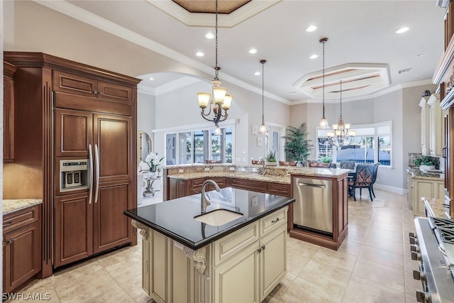 kitchen featuring an inviting chandelier, dishwasher, crown molding, a kitchen island with sink, and pendant lighting