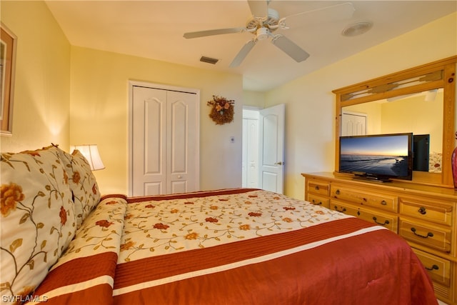 bedroom featuring a closet and ceiling fan