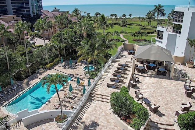 bird's eye view with a water view