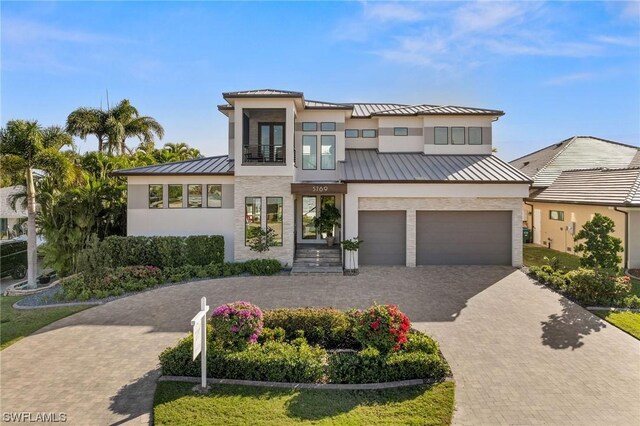 view of front of home with a garage