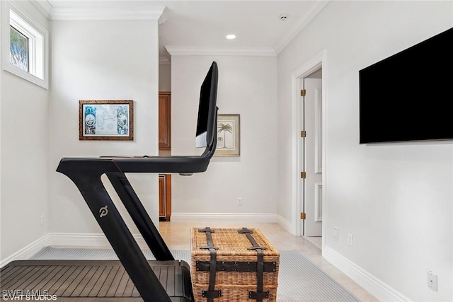 exercise area with recessed lighting, crown molding, and baseboards