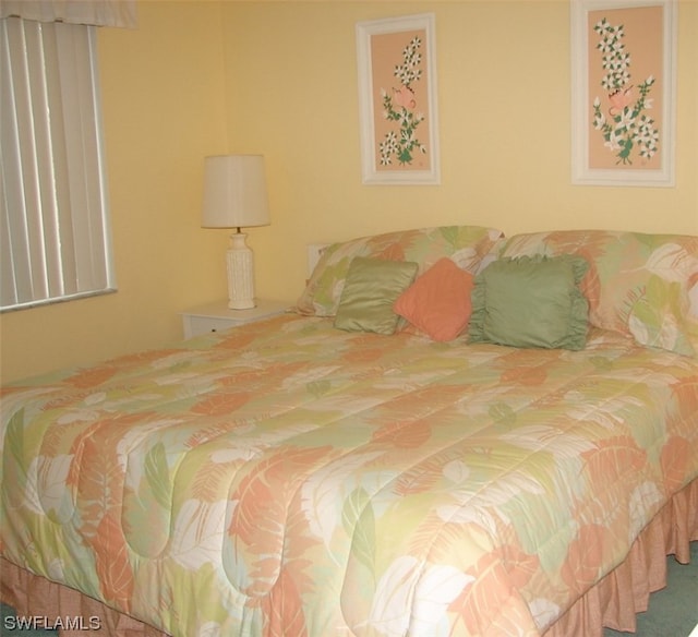 bedroom with carpet flooring