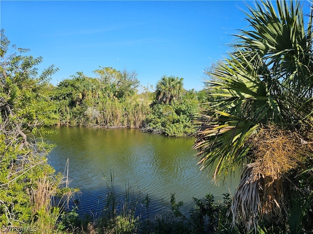 1927 NE 18th Pl, Cape Coral FL, 33909 land for sale