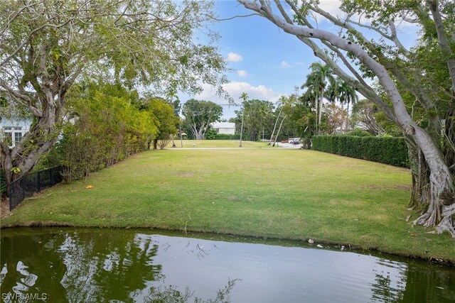 2550 Lantern Ln, Naples FL, 34102 land for sale