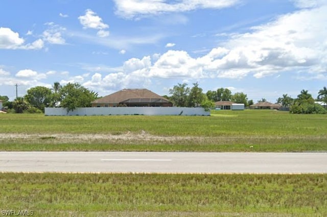 Listing photo 2 for 348 Diplomat Pkwy W, Cape Coral FL 33993