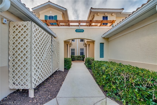 view of entrance to property