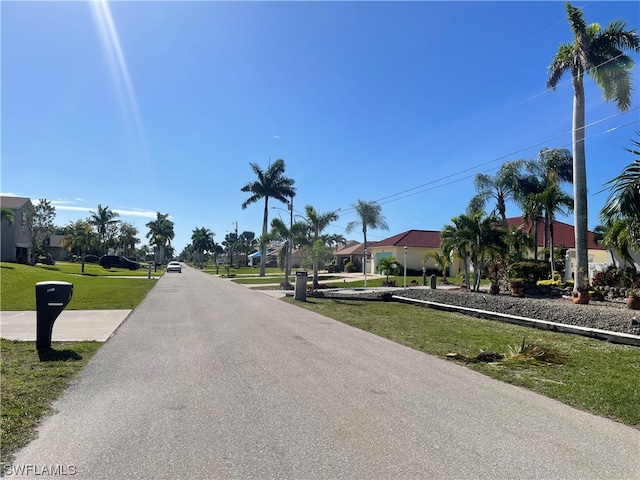 Listing photo 2 for 4219 SW 10th Ave, Cape Coral FL 33914