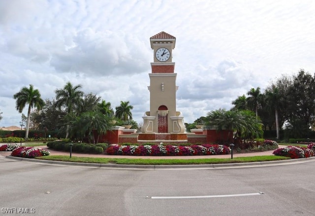 view of building exterior