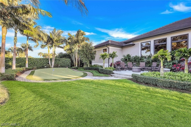 view of yard with a patio