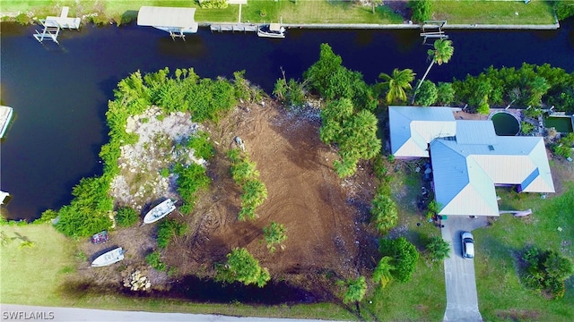 Listing photo 2 for 4114 Palm Dr, Punta Gorda FL 33950