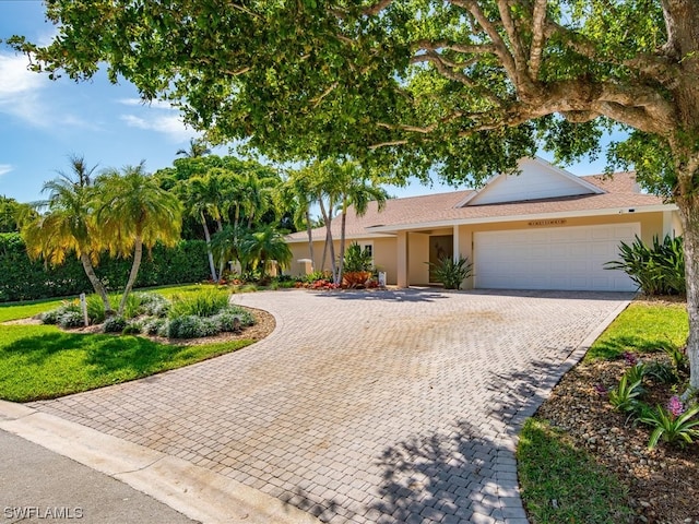 view of front of house featuring a garage