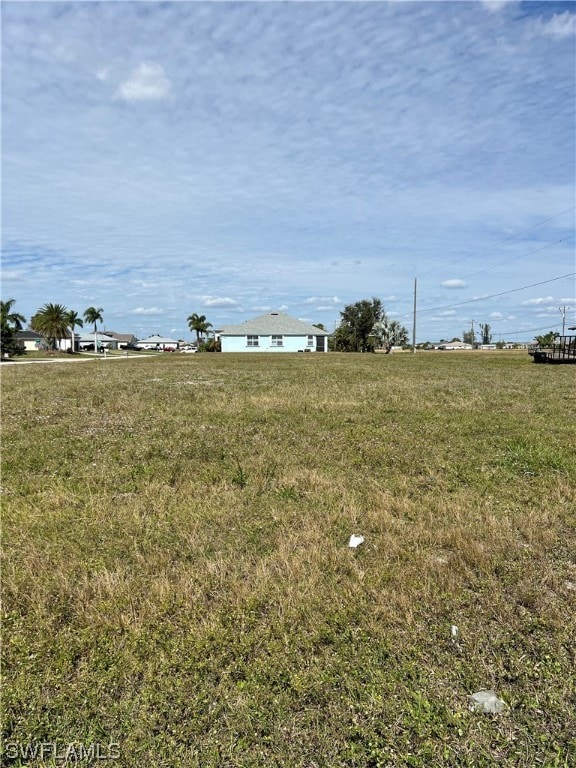 1607 NE 7th Place, Cape Coral FL, 33909 land for sale