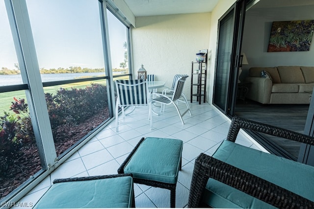 view of sunroom / solarium