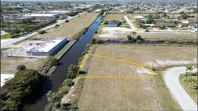 Listing photo 3 for 1902 NE 12th Ln, Cape Coral FL 33909