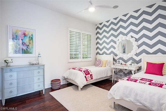 bedroom featuring dark wood-type flooring and ceiling fan