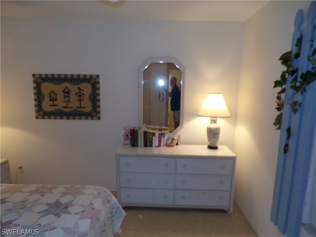 bedroom featuring carpet floors