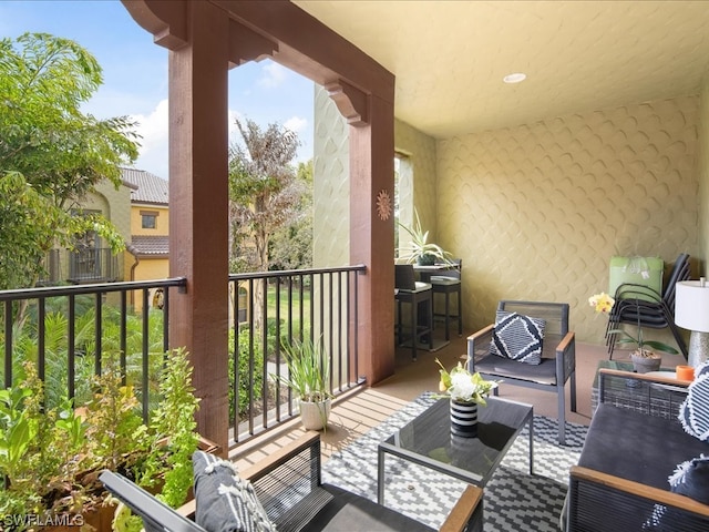 balcony featuring outdoor lounge area