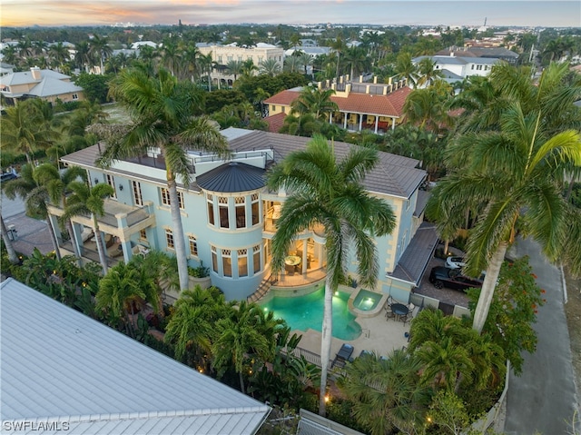 view of aerial view at dusk