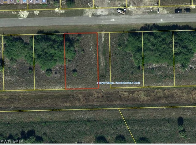 525 Glendale Ave, Labelle, FL 33935