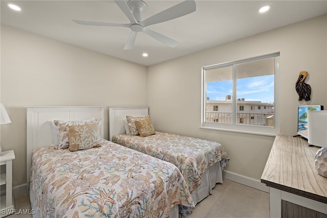 bedroom with ceiling fan