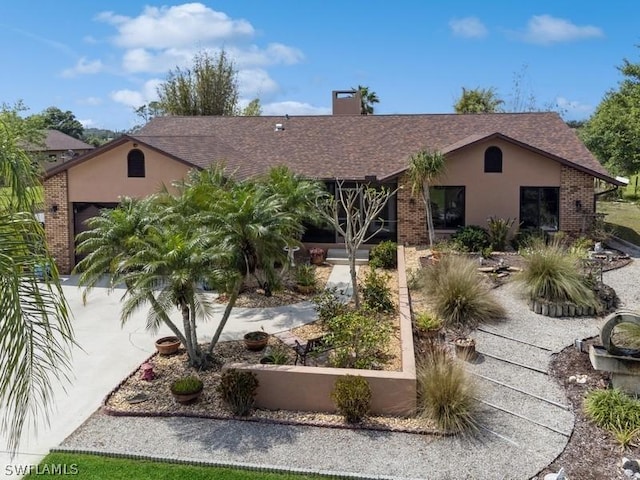 view of front of house featuring a garage