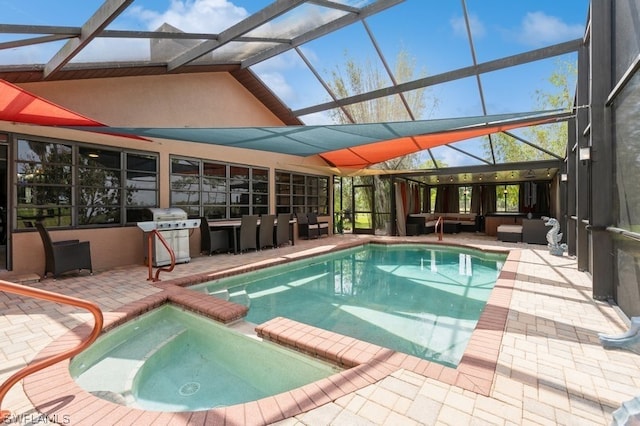 view of pool featuring an in ground hot tub, an outdoor hangout area, a lanai, a patio area, and a grill