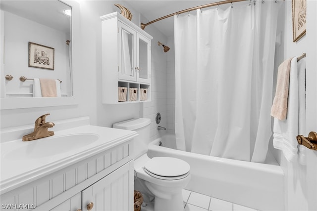 full bathroom featuring tile patterned flooring, vanity, shower / bath combination with curtain, and toilet