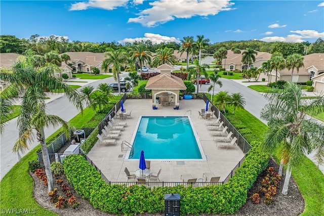 view of swimming pool featuring a patio