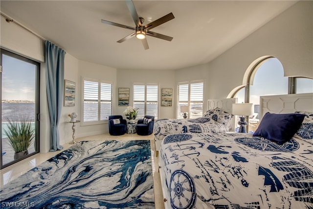 bedroom featuring ceiling fan