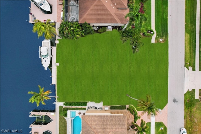 Listing photo 2 for 1046 Fieldstone Dr, Marco Island FL 34145