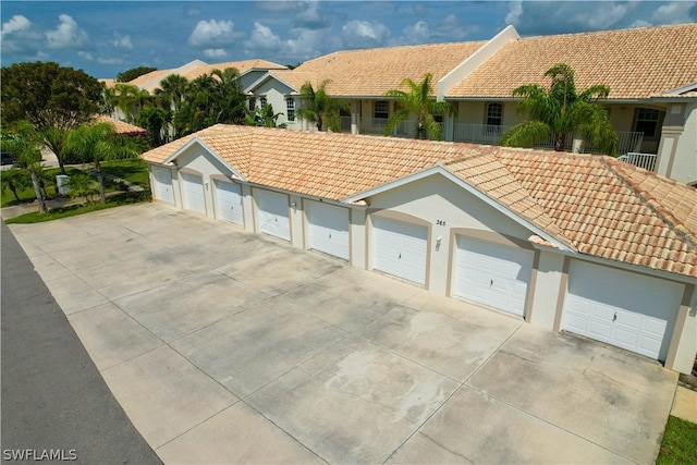 view of front facade