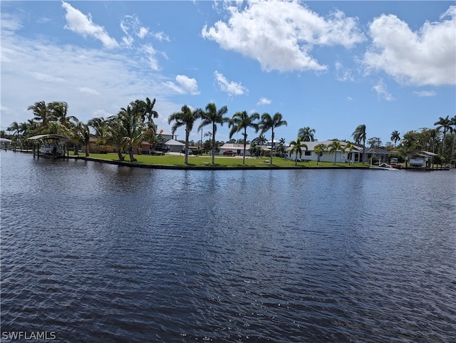 Listing photo 2 for 449 Stipe St, North Fort Myers FL 33903