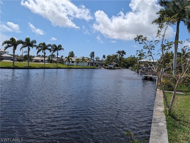 Listing photo 3 for 449 Stipe St, North Fort Myers FL 33903