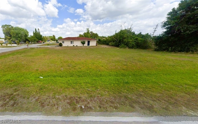 Listing photo 2 for 13201/203 1st St, Fort Myers FL 33905