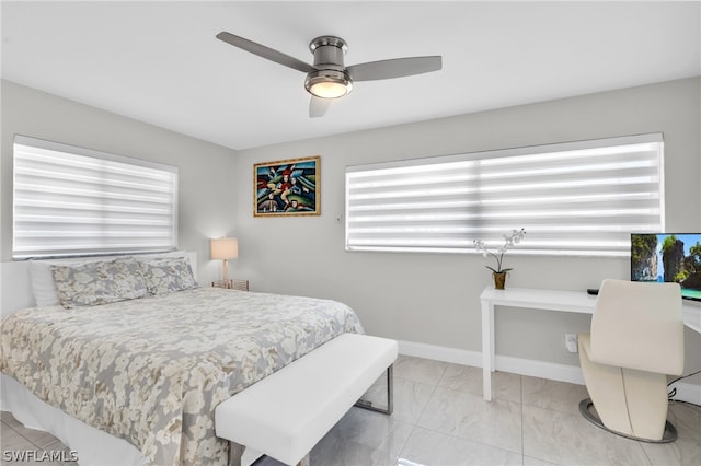 bedroom with ceiling fan