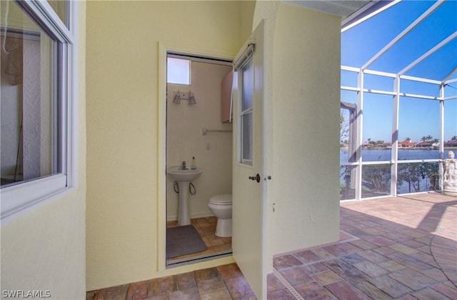 bathroom featuring toilet