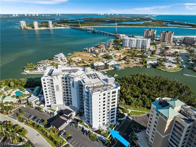 bird's eye view with a water view