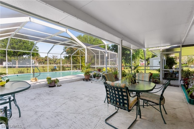 view of sunroom / solarium