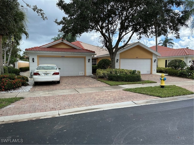 view of front of home featuring a garage