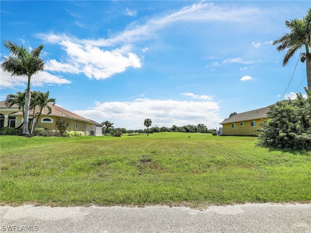 Listing photo 3 for 1623 NW 31st Ave, Cape Coral FL 33993