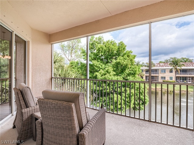 view of sunroom / solarium