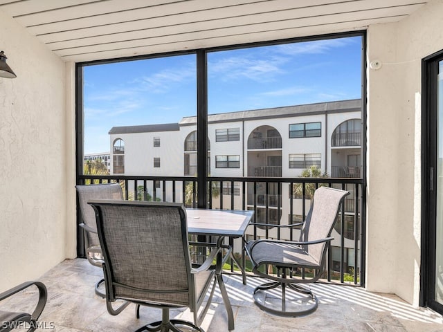 view of sunroom / solarium